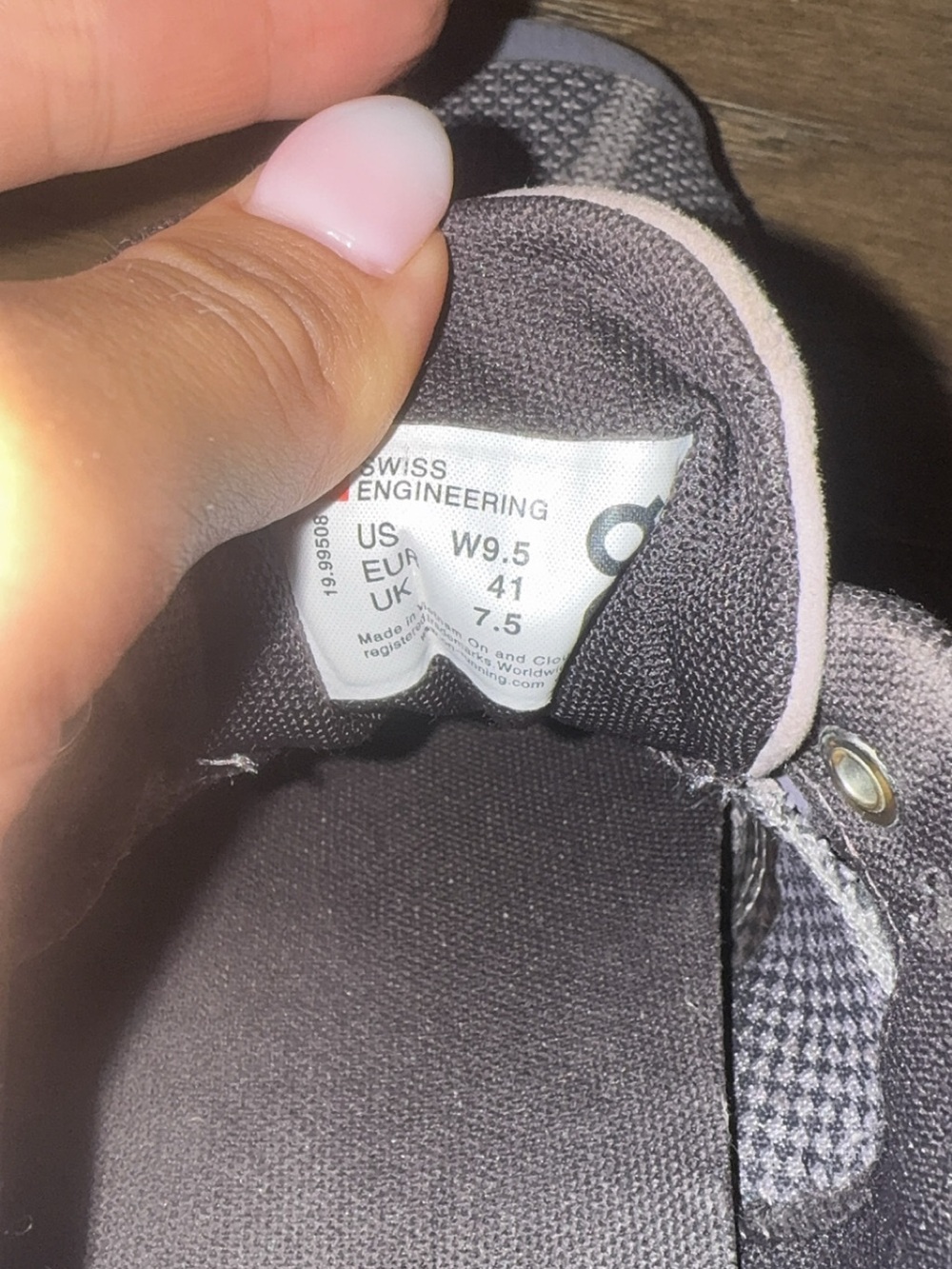 On Cloud Women's Running Sneakers — Purple and Gray - Picture 5 of 6